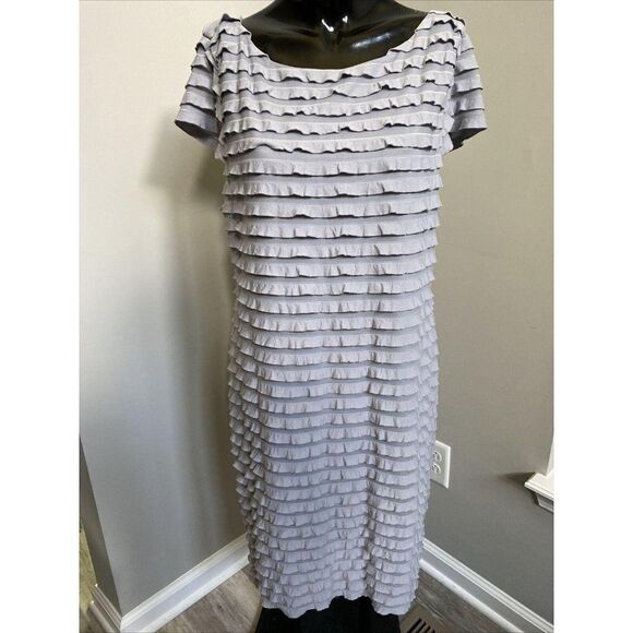 BANANA REPUBLIC Stretch Rayon Gray Cap Sleeve Roun - Picture 1 of 12
